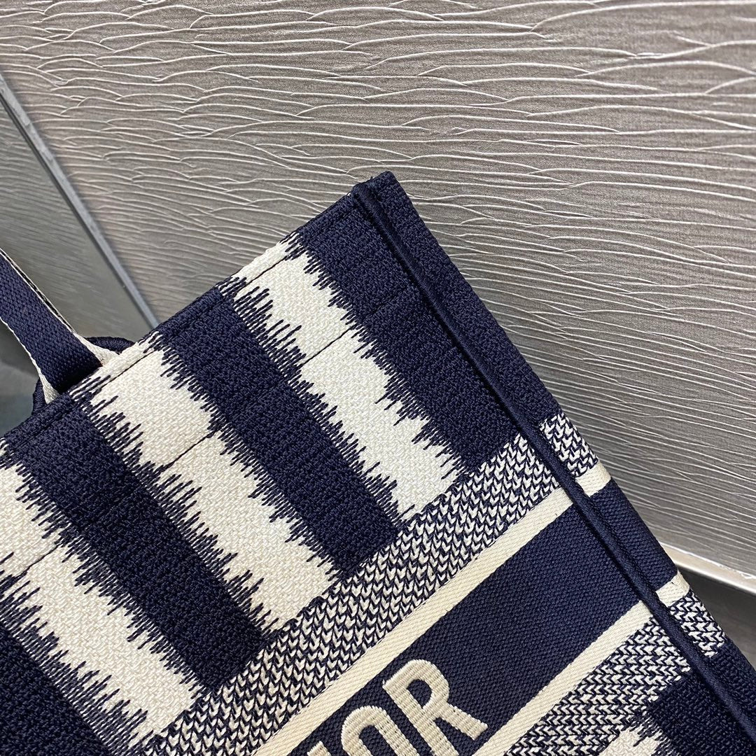Dior Book Tote-小號36.5cm-深藍條紋