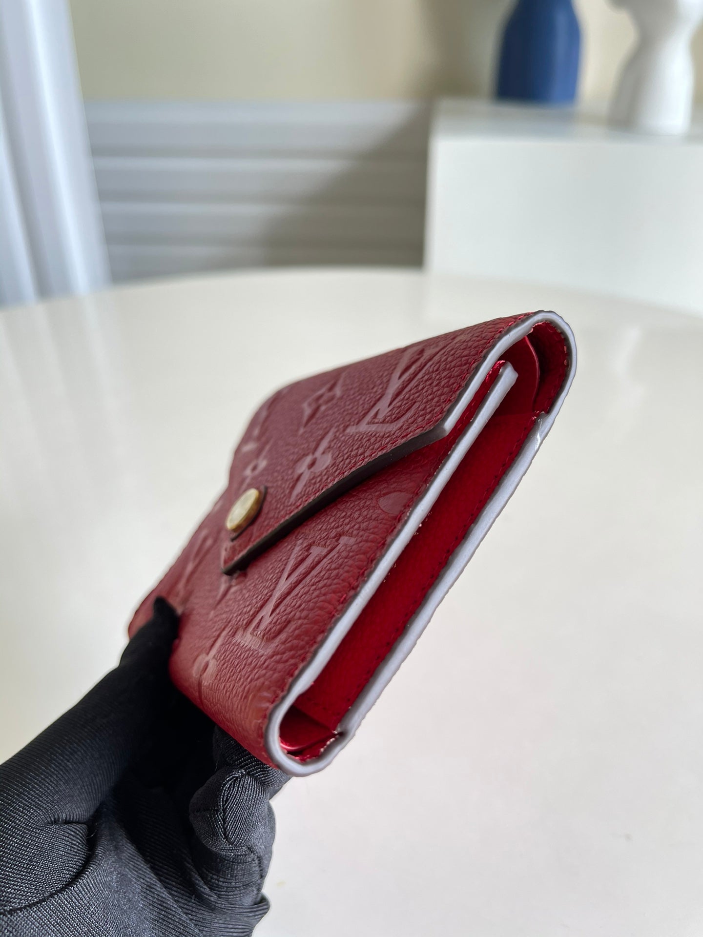 LV M64060 三折短夾
