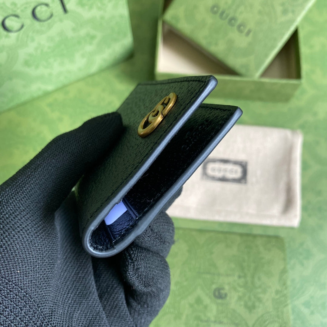 Gucci 牛皮卡包