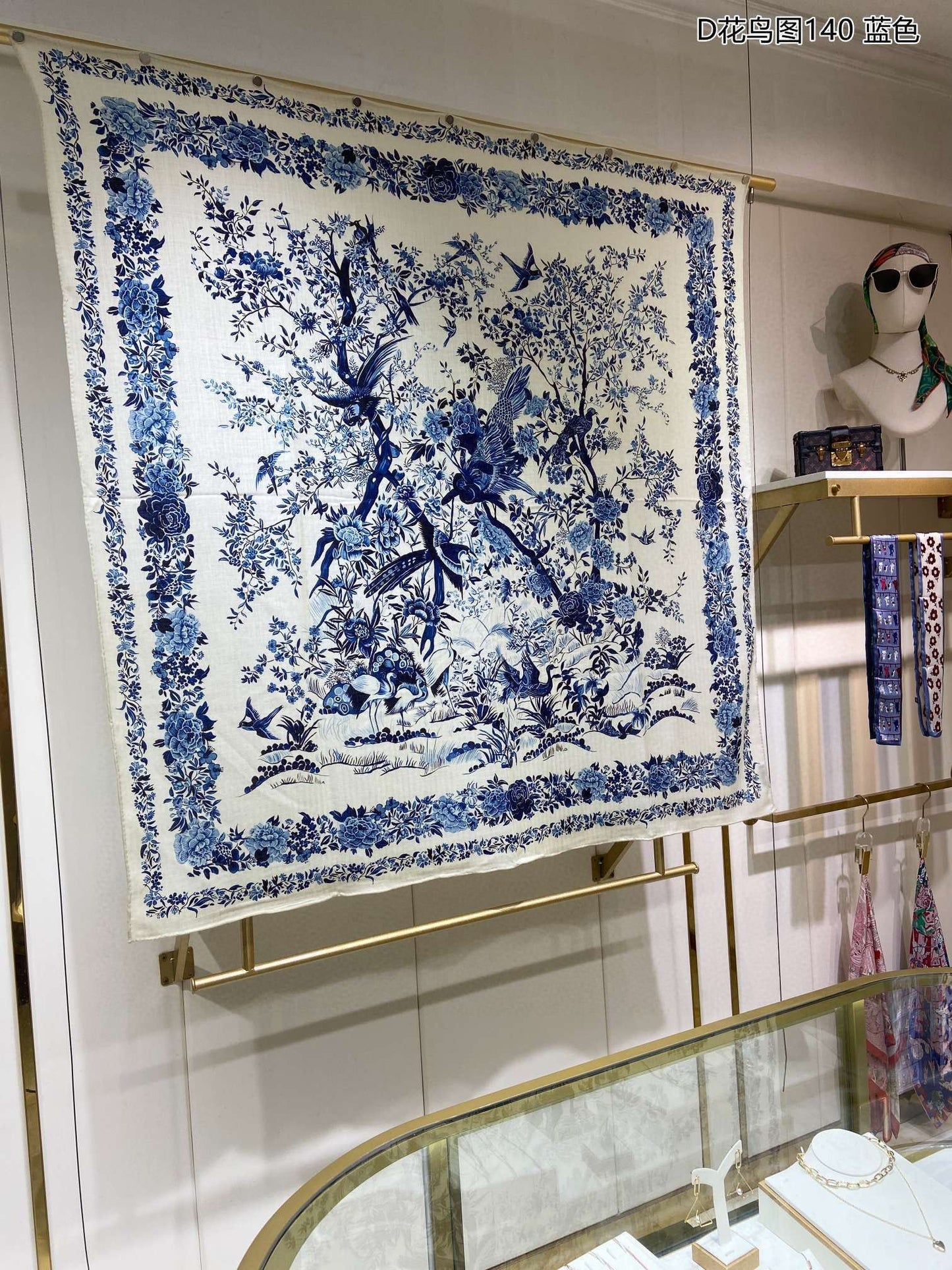 迪D家-花鳥圖方形圍巾 140*140cm 70%羊絨+30%真絲
