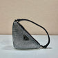 普P家-閃鑽三角包 黑色