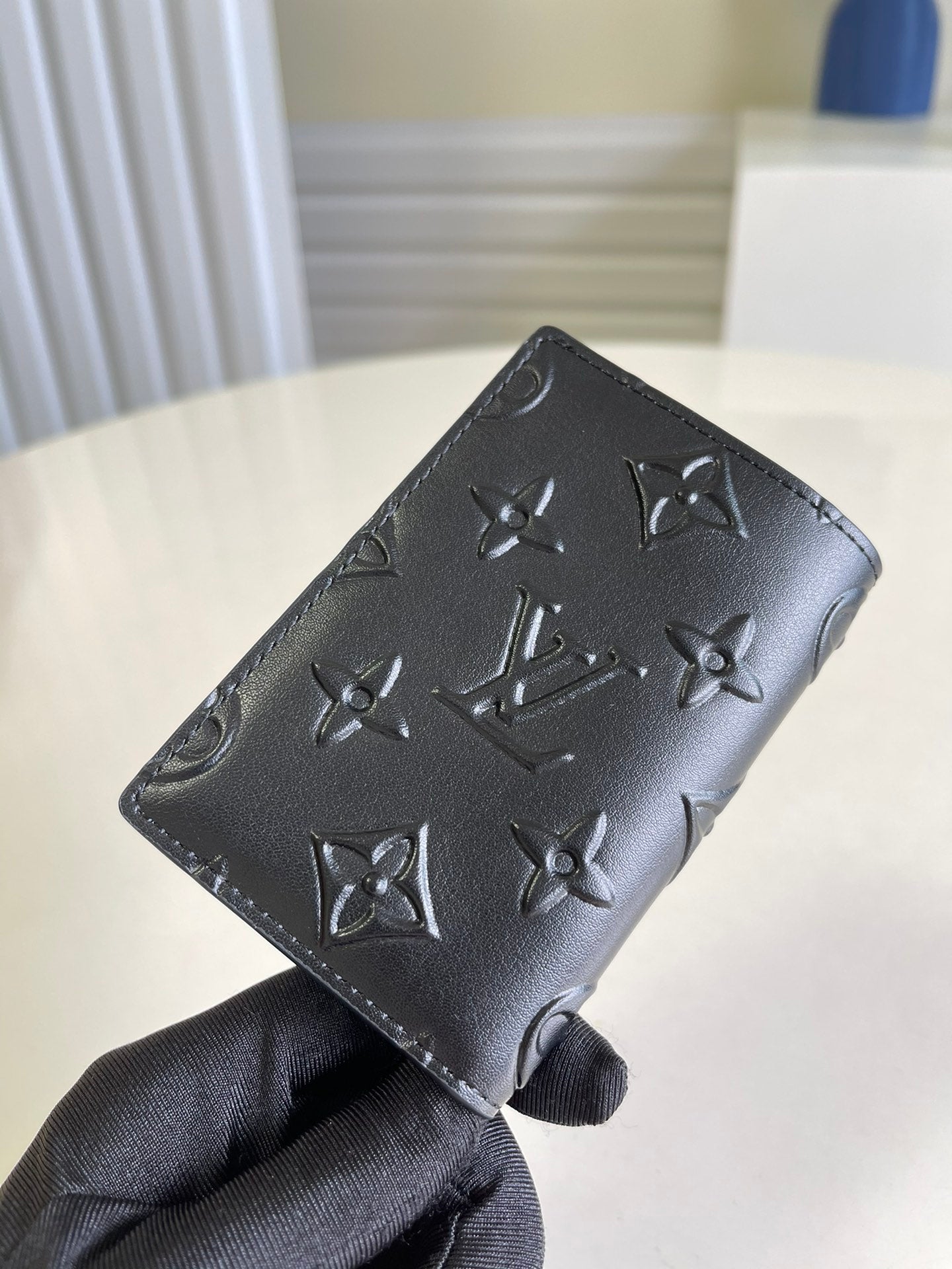 LV M80508 男款黑色 SLENDER 短夾卡包