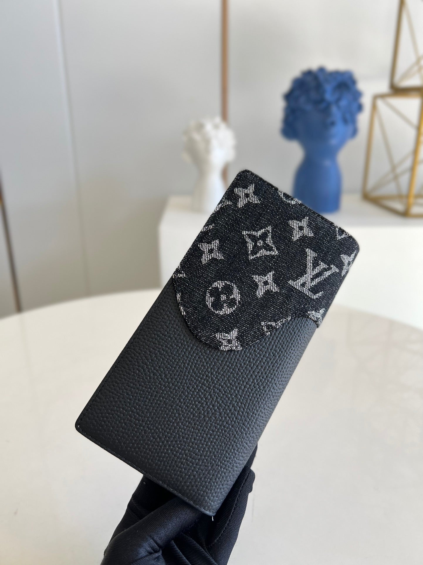 LV M66540 牛仔黑長夾