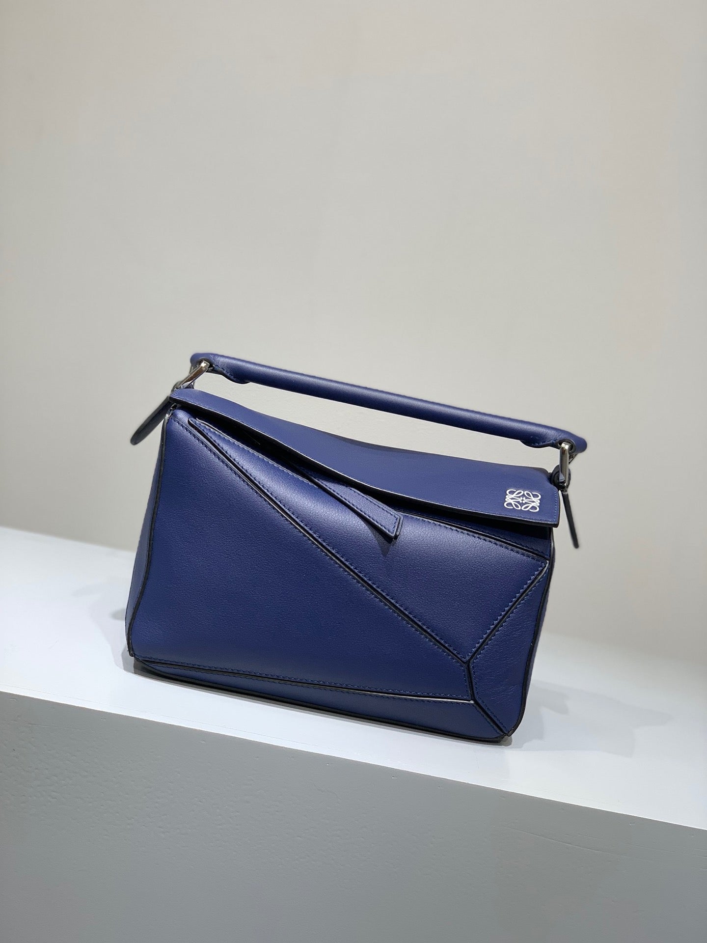 羅L威-Puzzle bag 小牛皮 小號