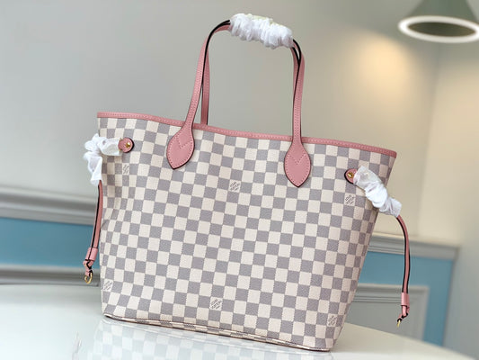 M44363 路L家-Neverfull 全新手袋
