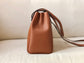 Celine SOFT 16 中號光滑牛皮革手-棕色
