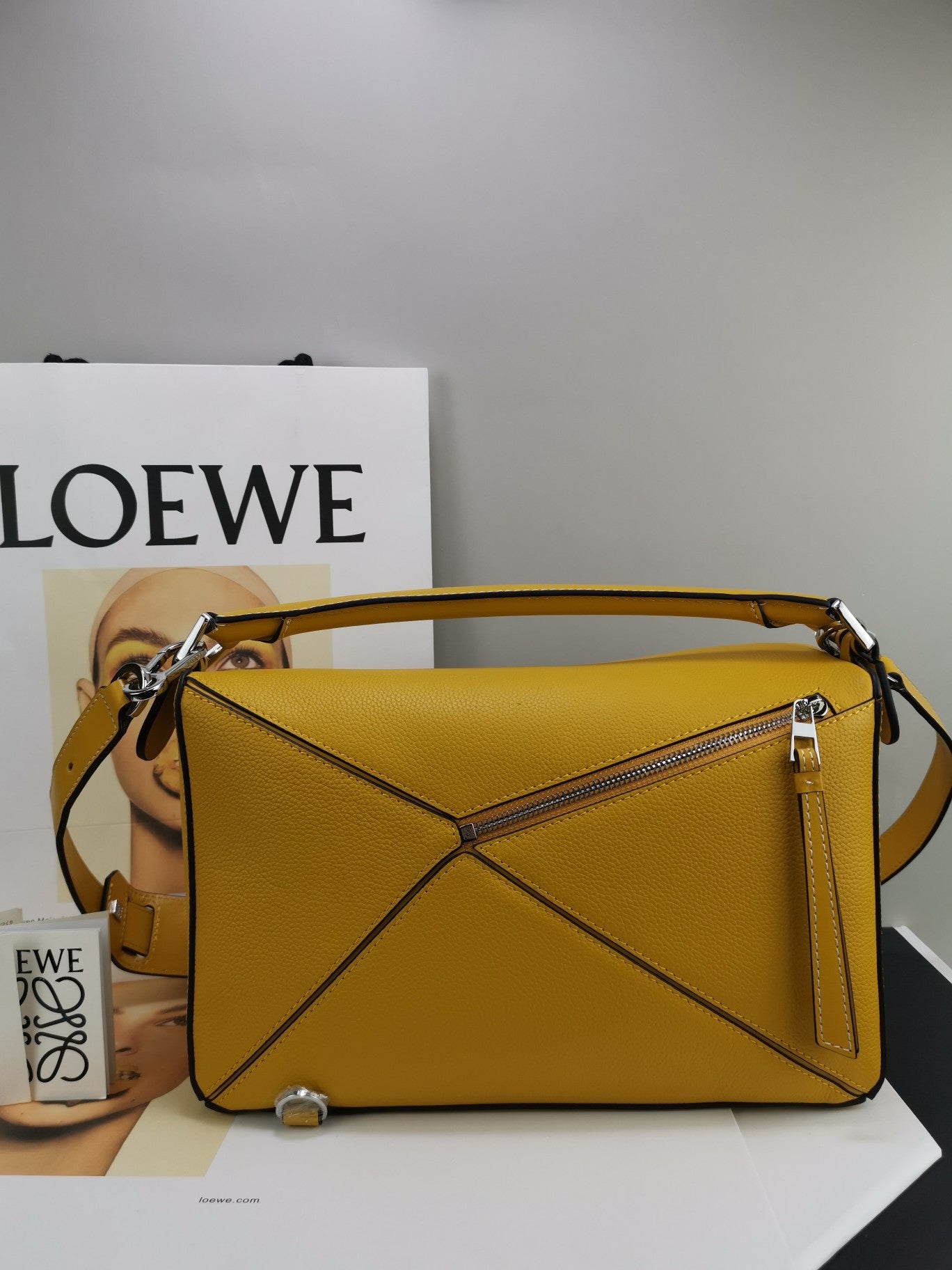 羅L威-Puzzle bag 小牛皮 中號
