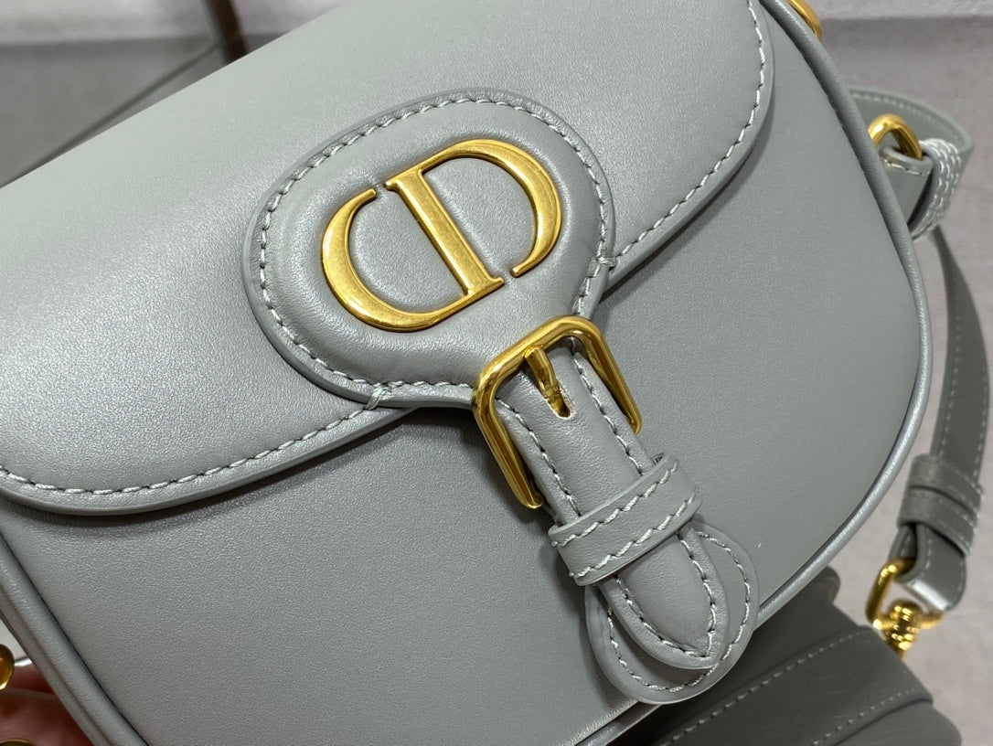 Dior Bobby-小號18cm-岩石灰牛皮