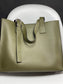 羅L威-Buckle Horizontal Tote 手袋