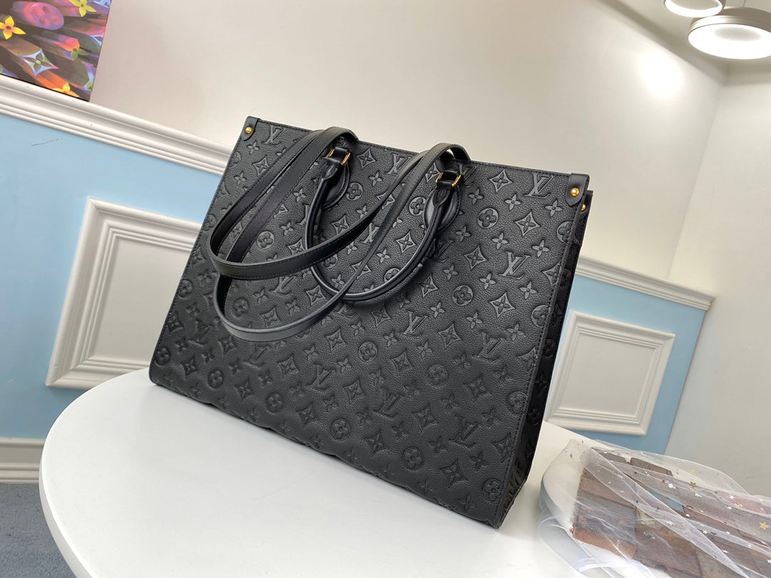 LV M44925 黑色壓花 ONTHEGO 手袋