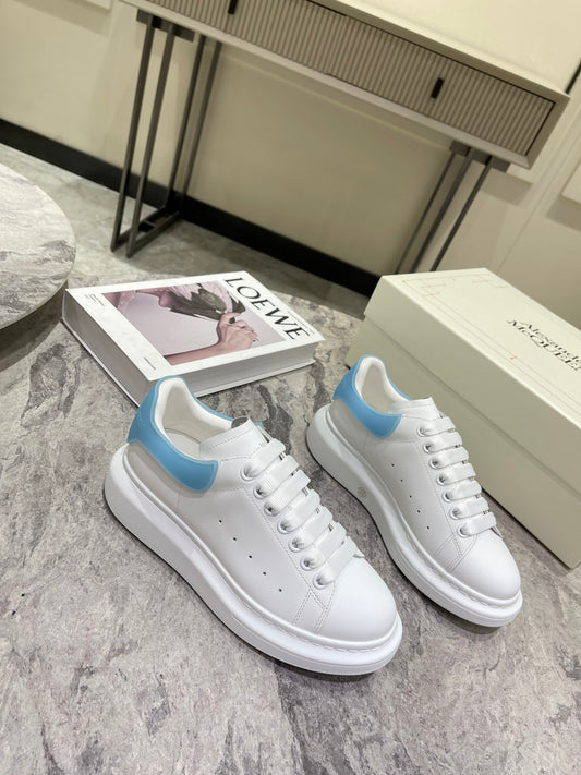 麥M昆-2022新款 經典小白鞋 膠尾