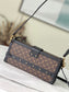 M46120 路L家-2022 春夏 Petite Malle East West 手袋