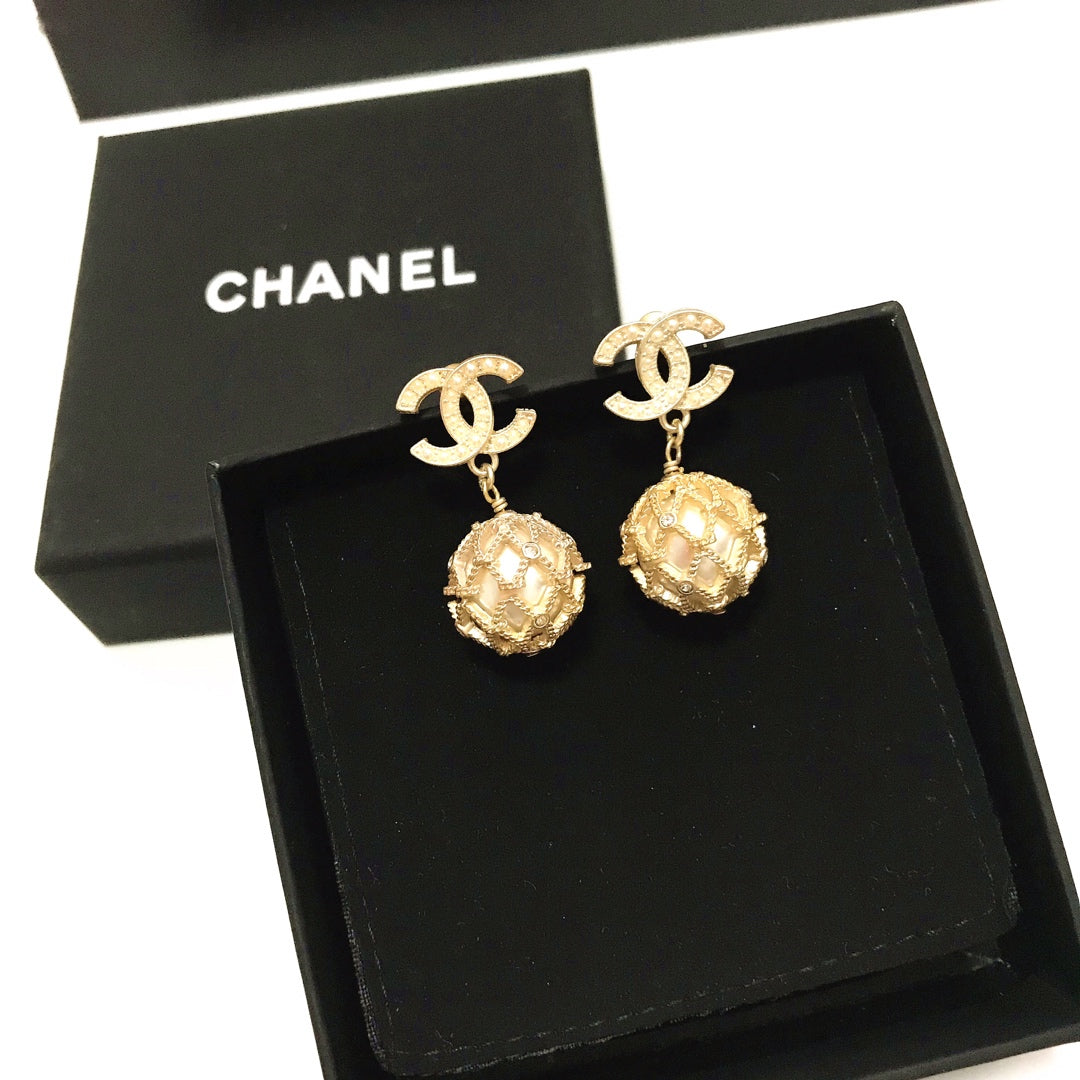 Chanel 耳環