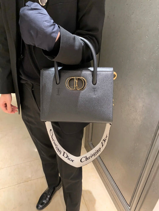 Dior St Honoré 中號手袋-黑色粒面牛皮