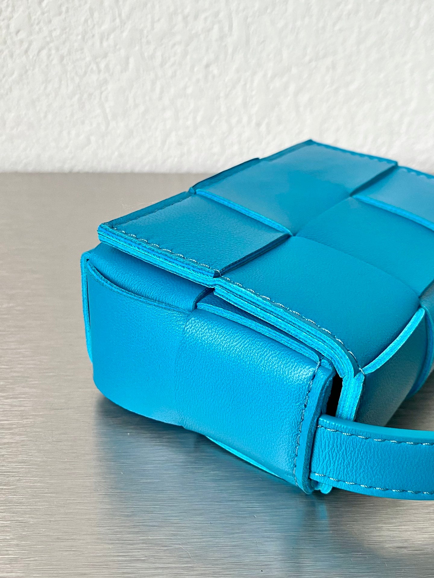 B編織-羊皮方格Mini cassette Bag 迷你編織包 12x8x4cm