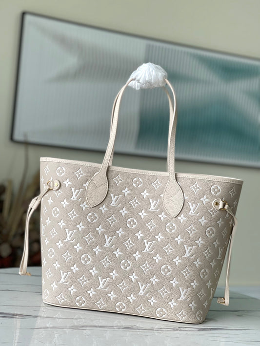 M46102 路L家- Neverfull 手袋 中號