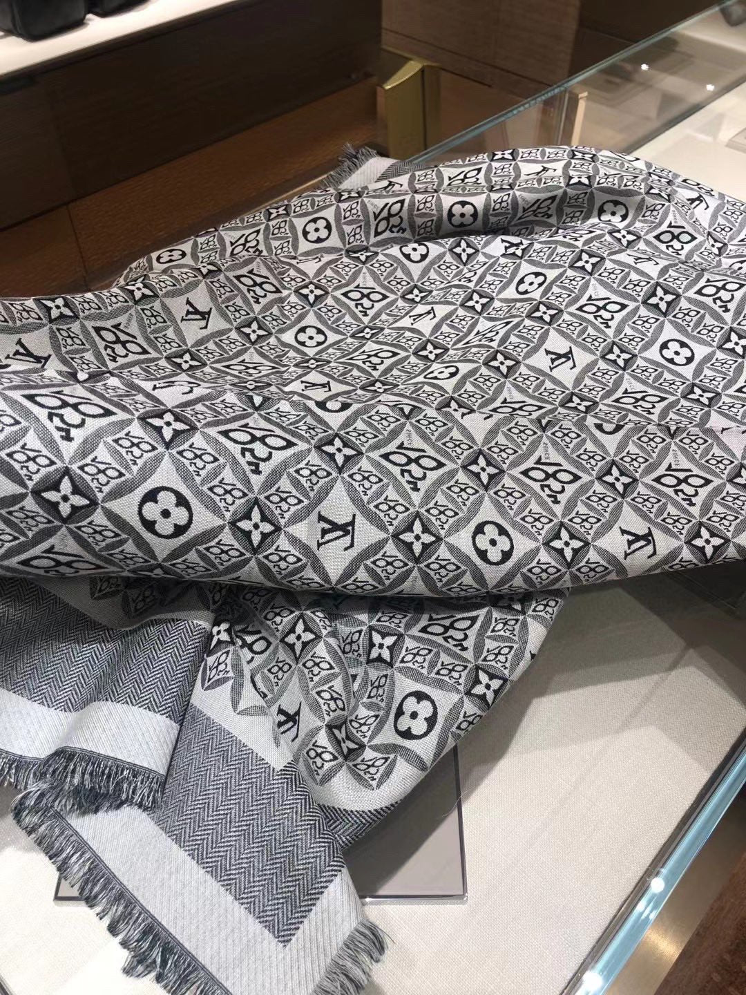 路L家-Monogram披肩-142.5cm