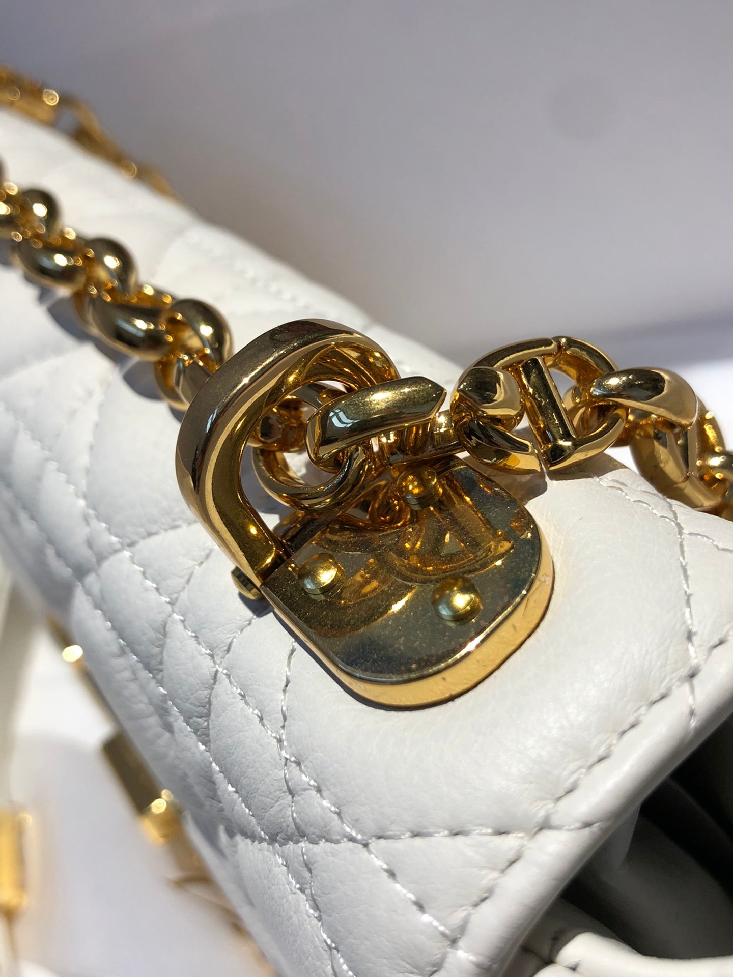 Dior Caro 小號20cm-白色小牛皮