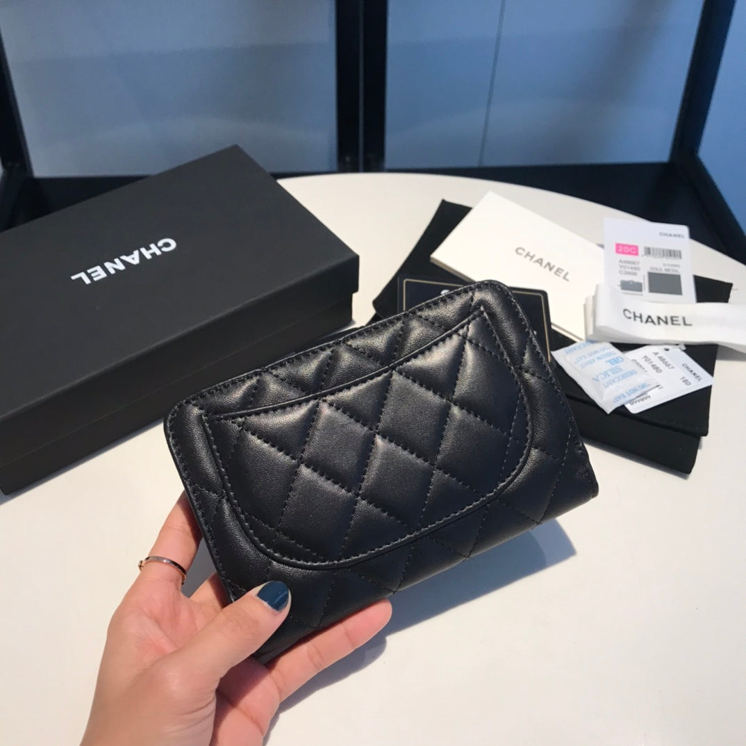 Chanel CF系列中夾-黑色羊皮銀扣