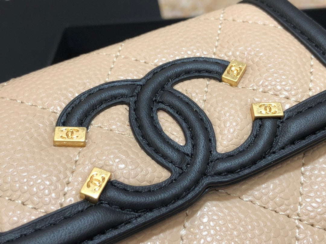 Chanel 復古CC荔枝牛皮-黑杏色翻蓋雙層卡包-仿舊五金