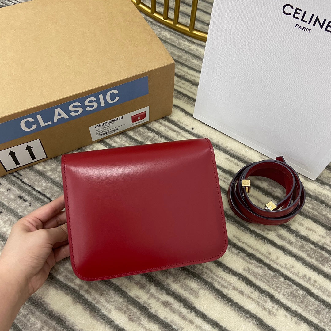 賽C家-Box豆腐包-Teen 18.5cm