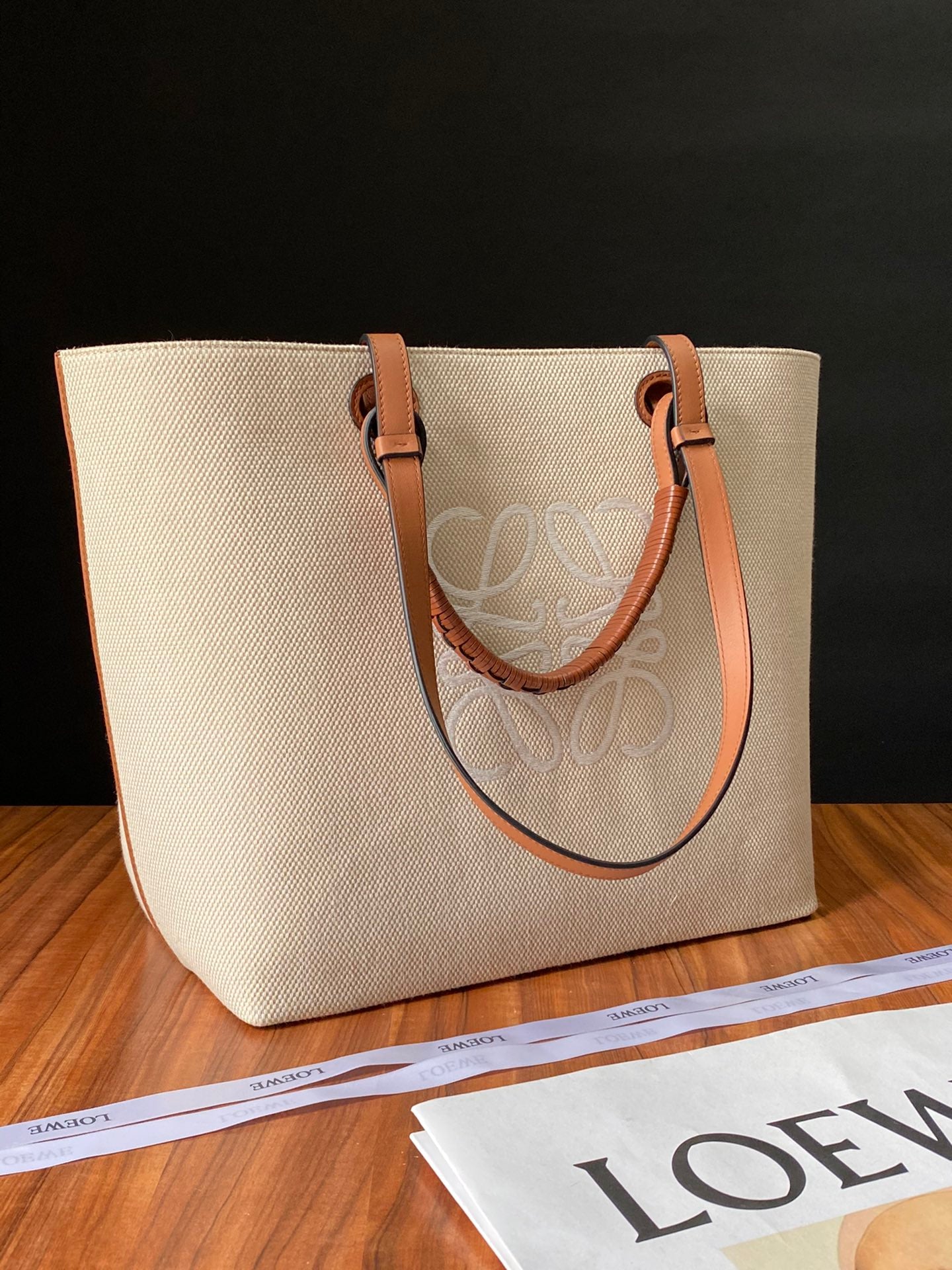 羅L威-Anagram Tote 刺繡印花 大號