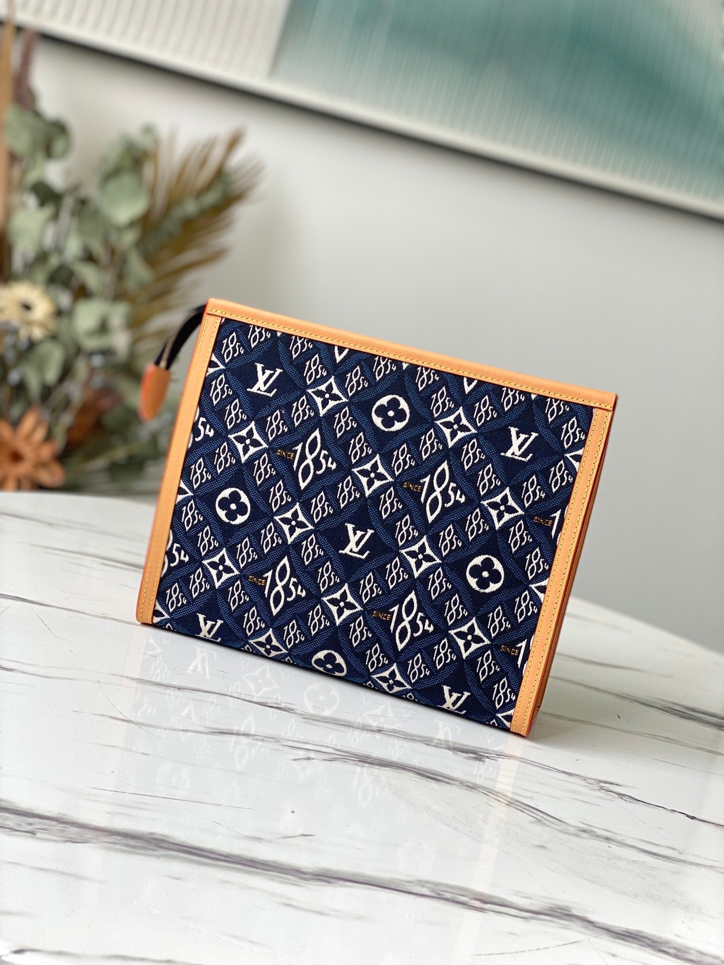 LV M80306 Poche Toilette 26 盥洗袋
