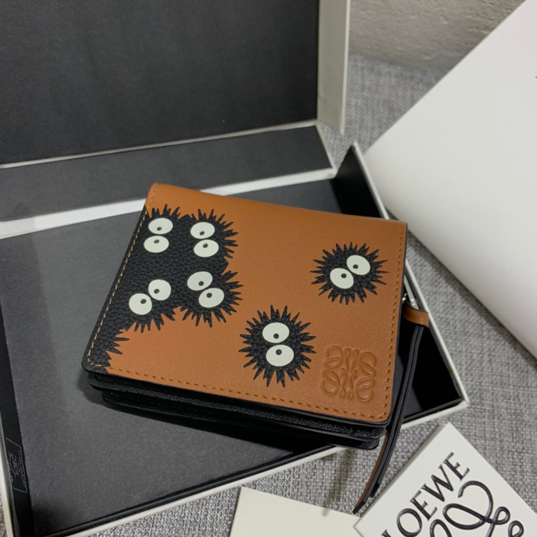 Loewe 特別限量款“灰塵精靈”系列短夾