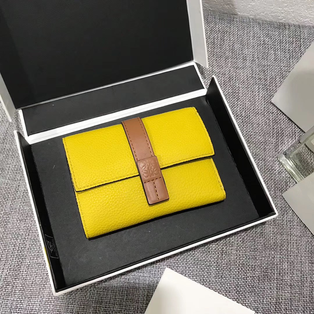 Loewe 三折短夾