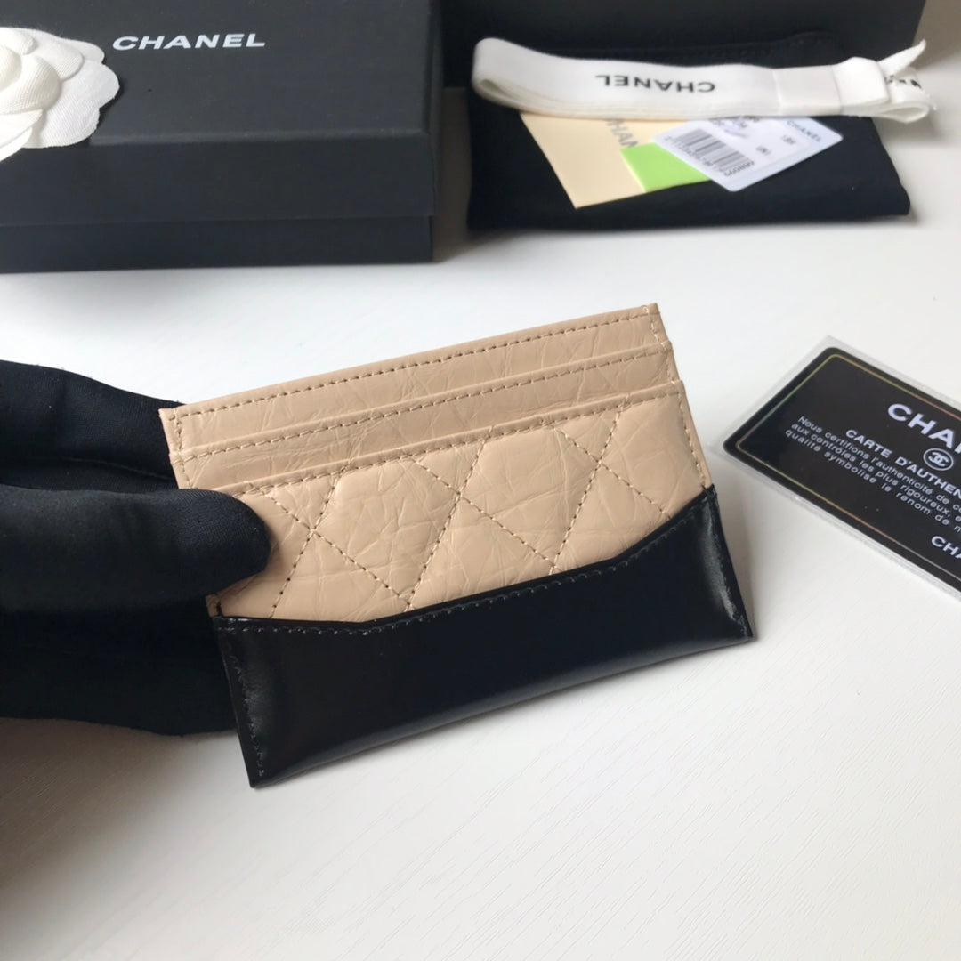 Chanel 流浪系列卡包