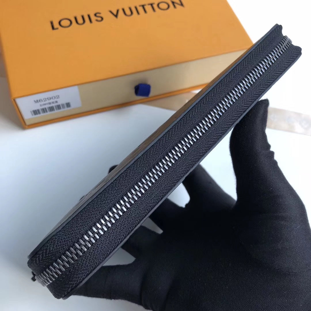 LV M62902 拉鍊長夾