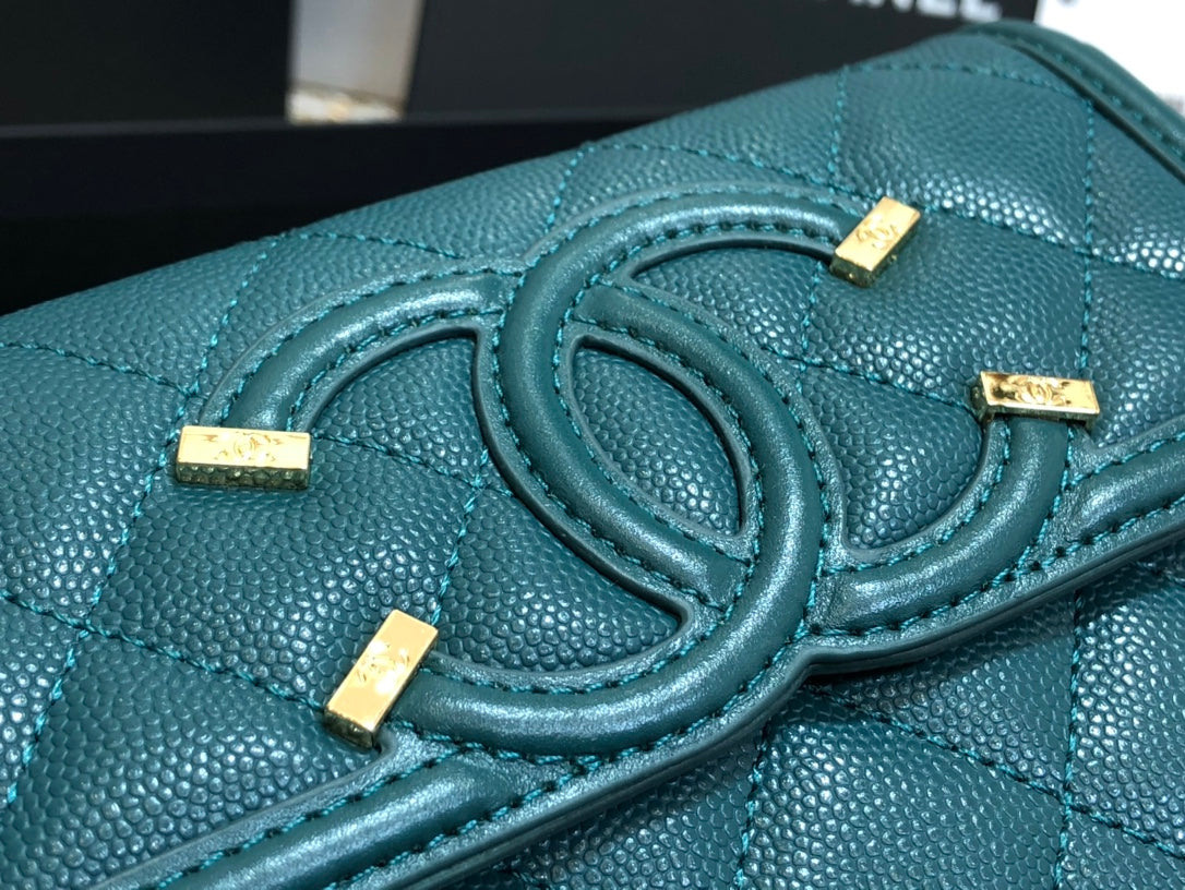 Chanel 復古CC荔枝牛皮-翻蓋中夾-復古五金