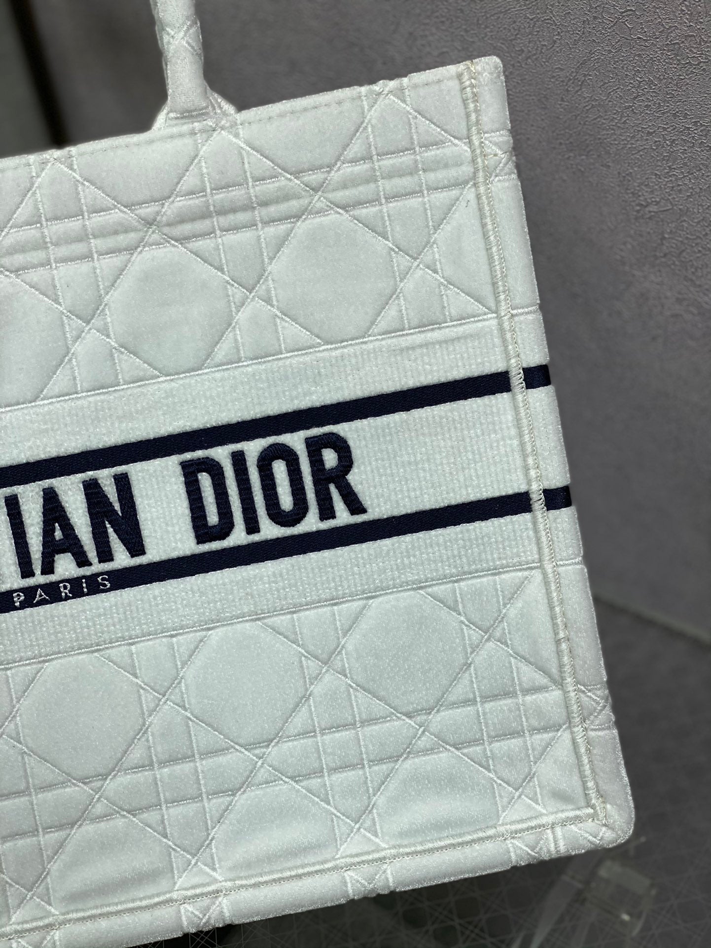 Dior Book Tote-小號36.5cm-秋冬絲絨菱格系列