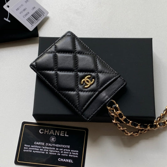 Chanel 證件套-黑色羊皮金扣