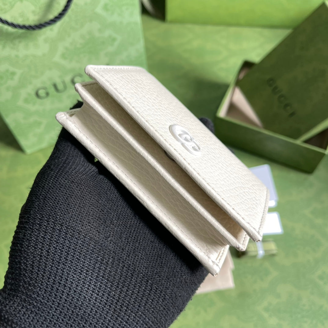 Gucci GG Marmont系列卡包