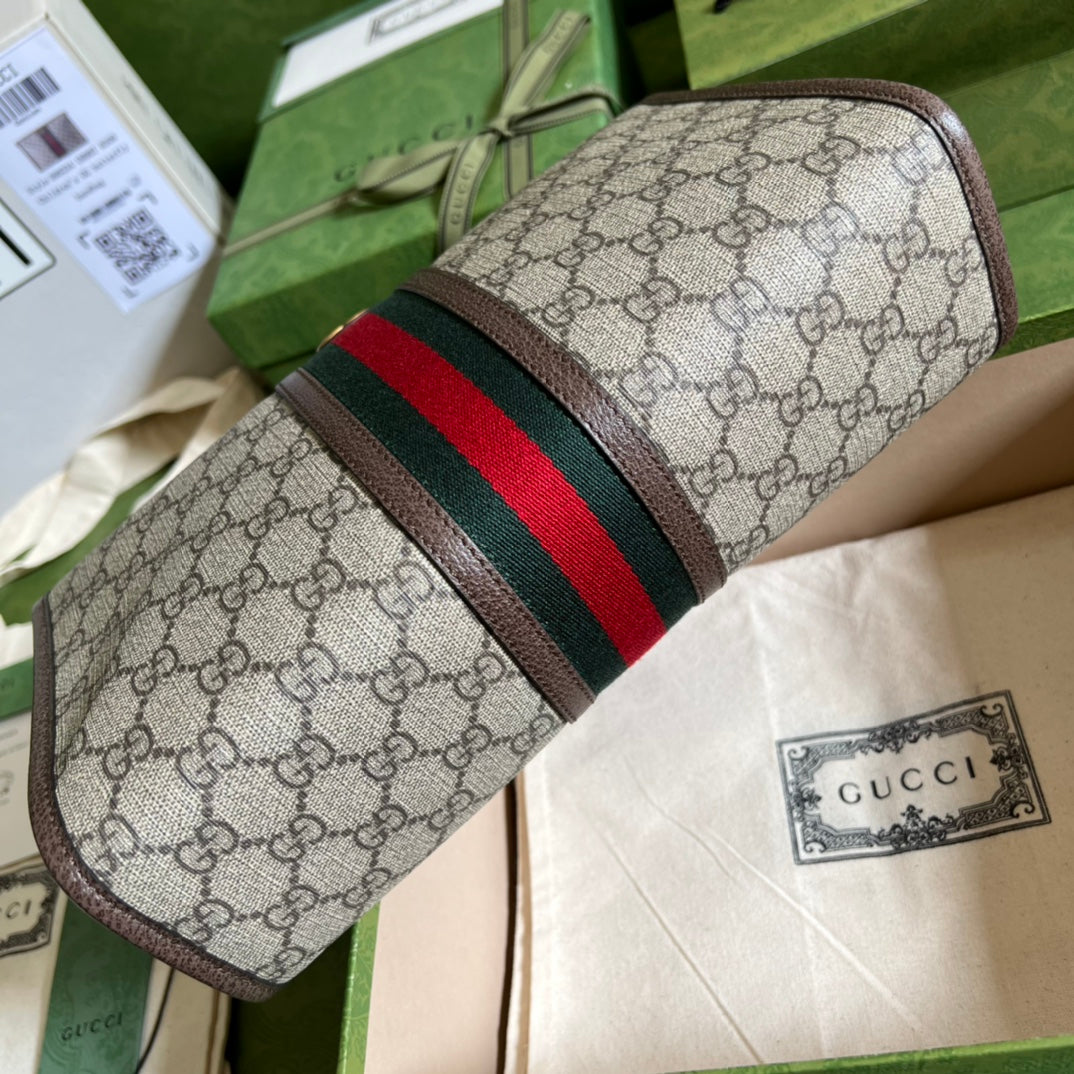 Gucci 手拿包