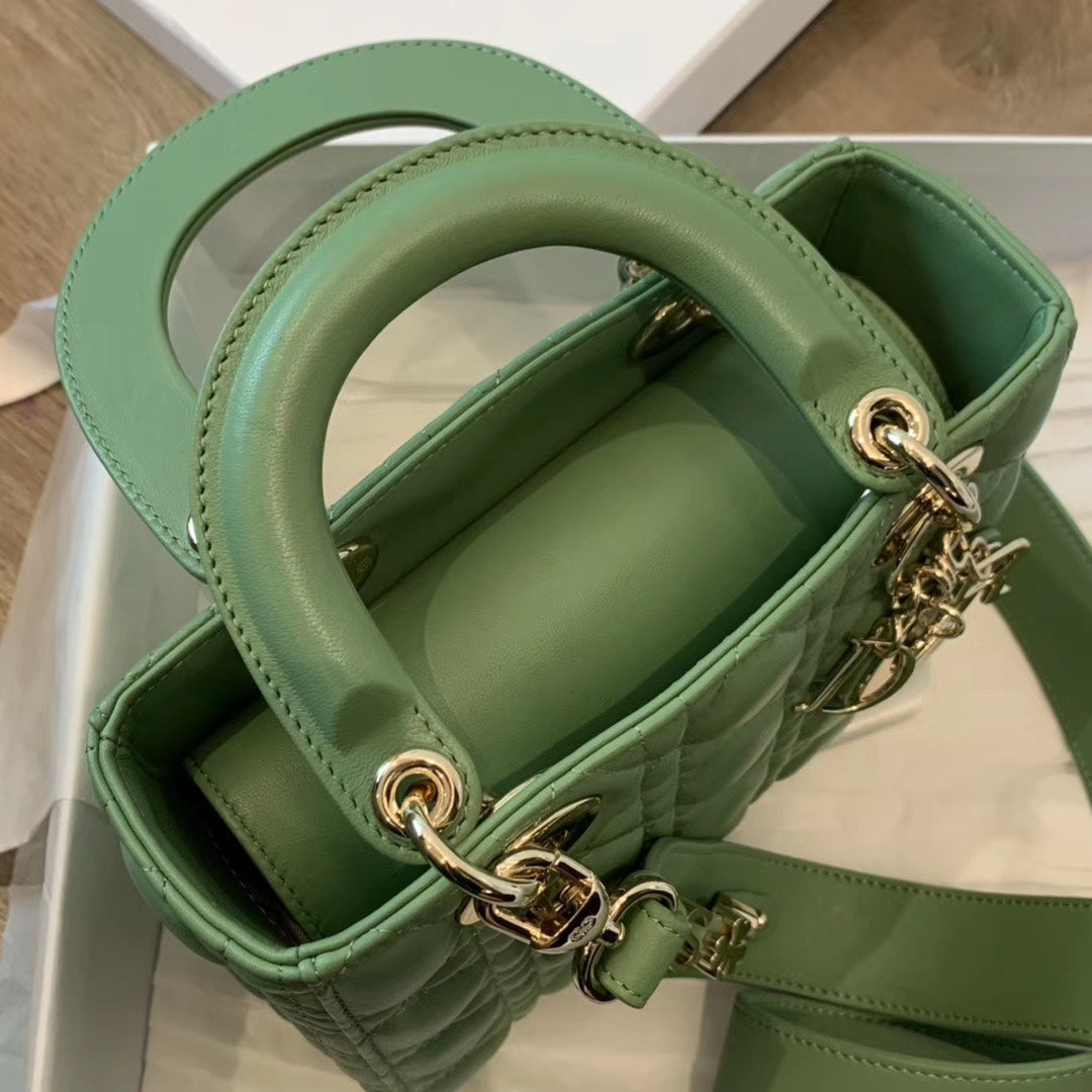 Dior-Mini Lady Dior手袋-四格黛妃-24cm