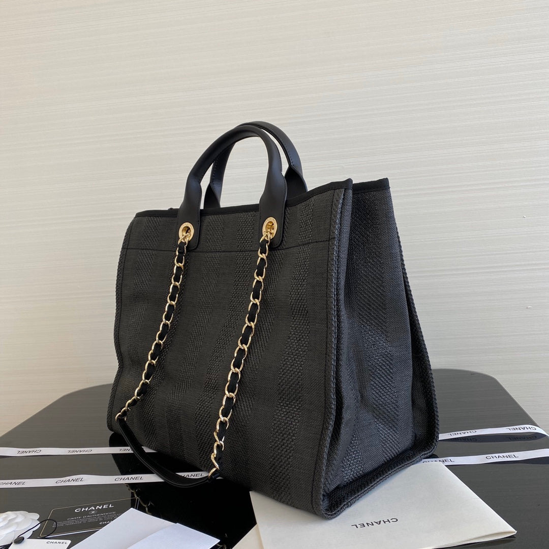 Chanel 大號黑色沙灘包