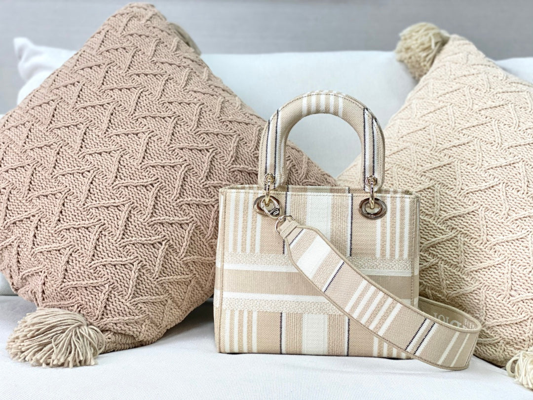 Dior Lady D-Lite黛妃包-帆布刺繡-白條紋