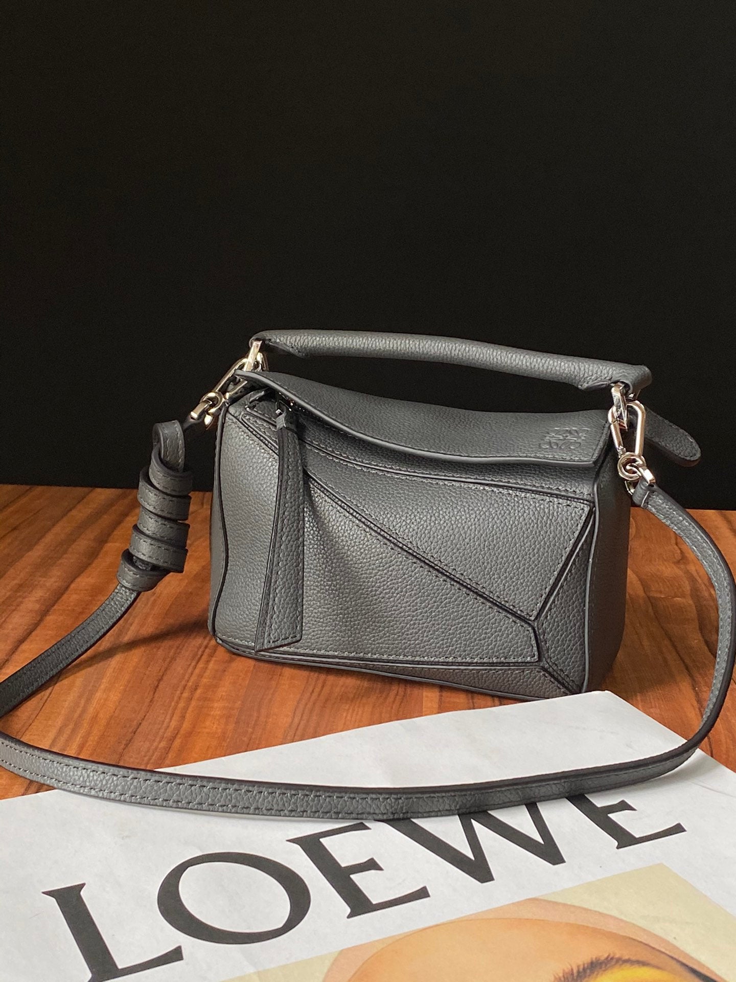 羅L威-Puzzle bag mini 小牛皮