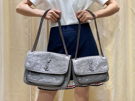聖Y羅-Niki 28cm/22cm 大小比對圖