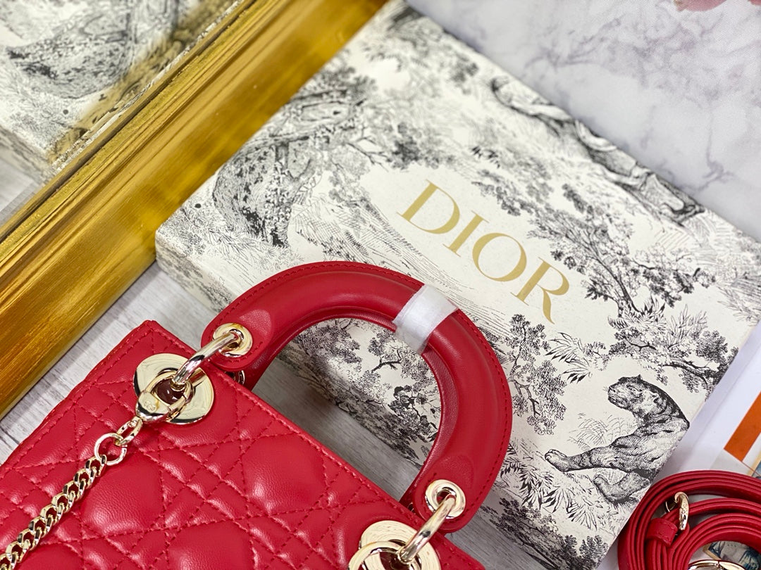 Dior-Mini Lady Dior手袋-三格黛妃-17cm -紅色金扣