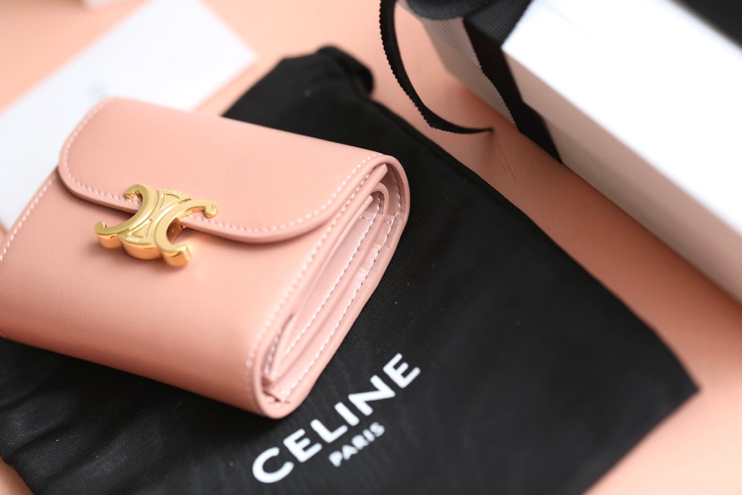 Celine TRIOMPHE 小號亮澤羊皮翻蓋錢包-玫瑰粉