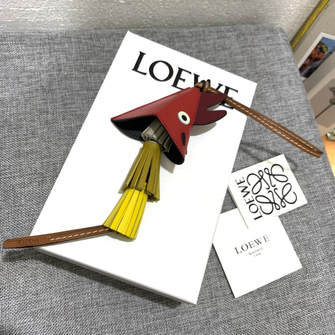 Loewe 包包掛飾