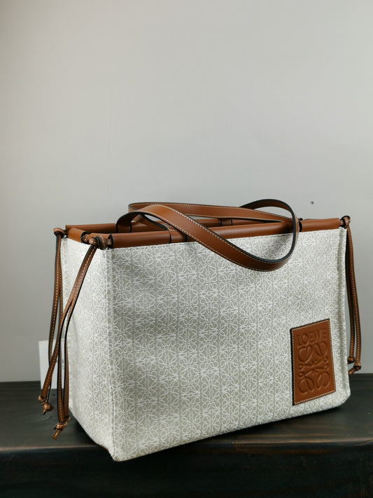 羅L威-Cushion Tote 大號