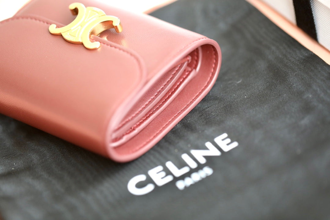 Celine TRIOMPHE 小號亮澤羊皮翻蓋錢包-酒紅