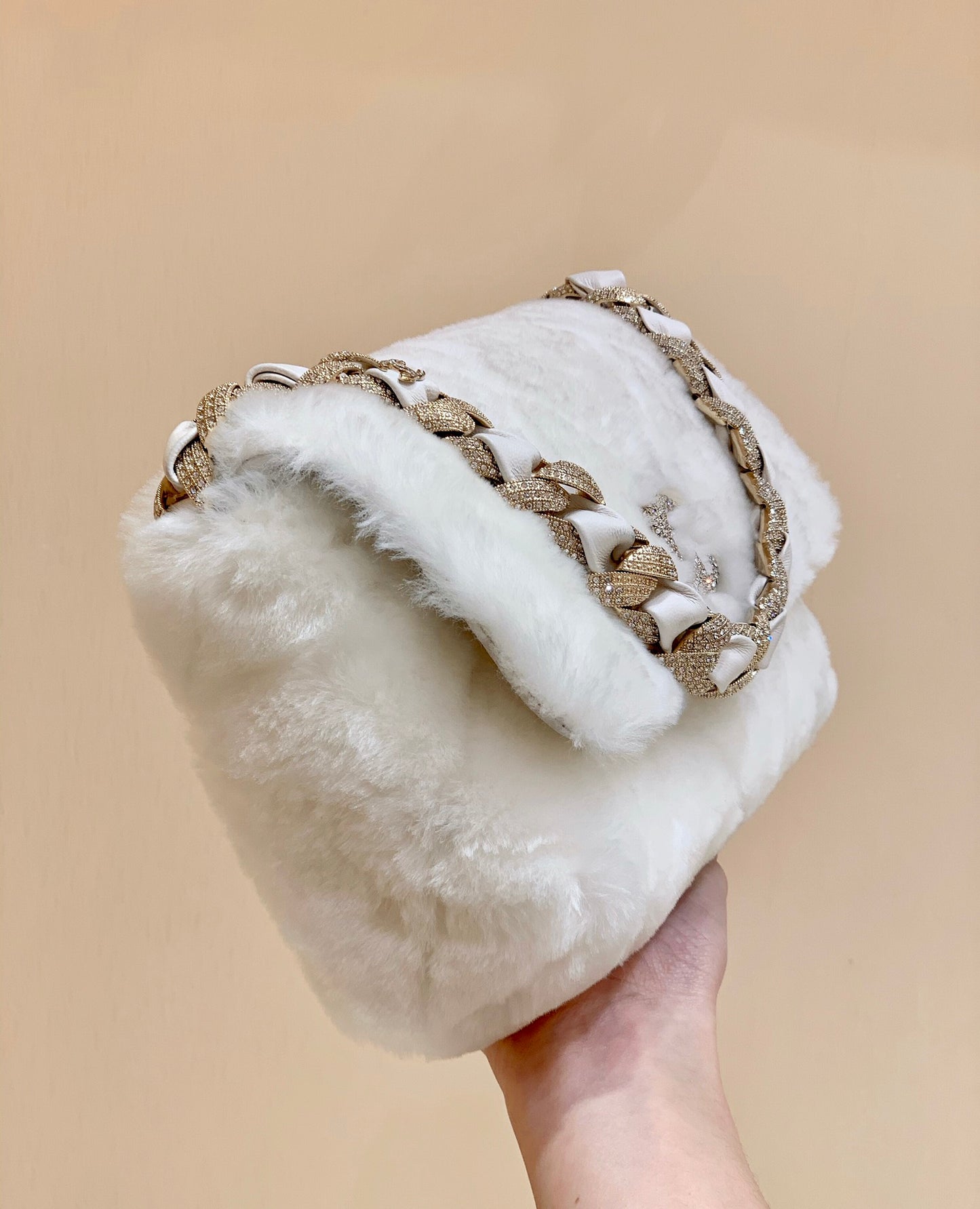 Chanel 剪羊毛鑽鏈包