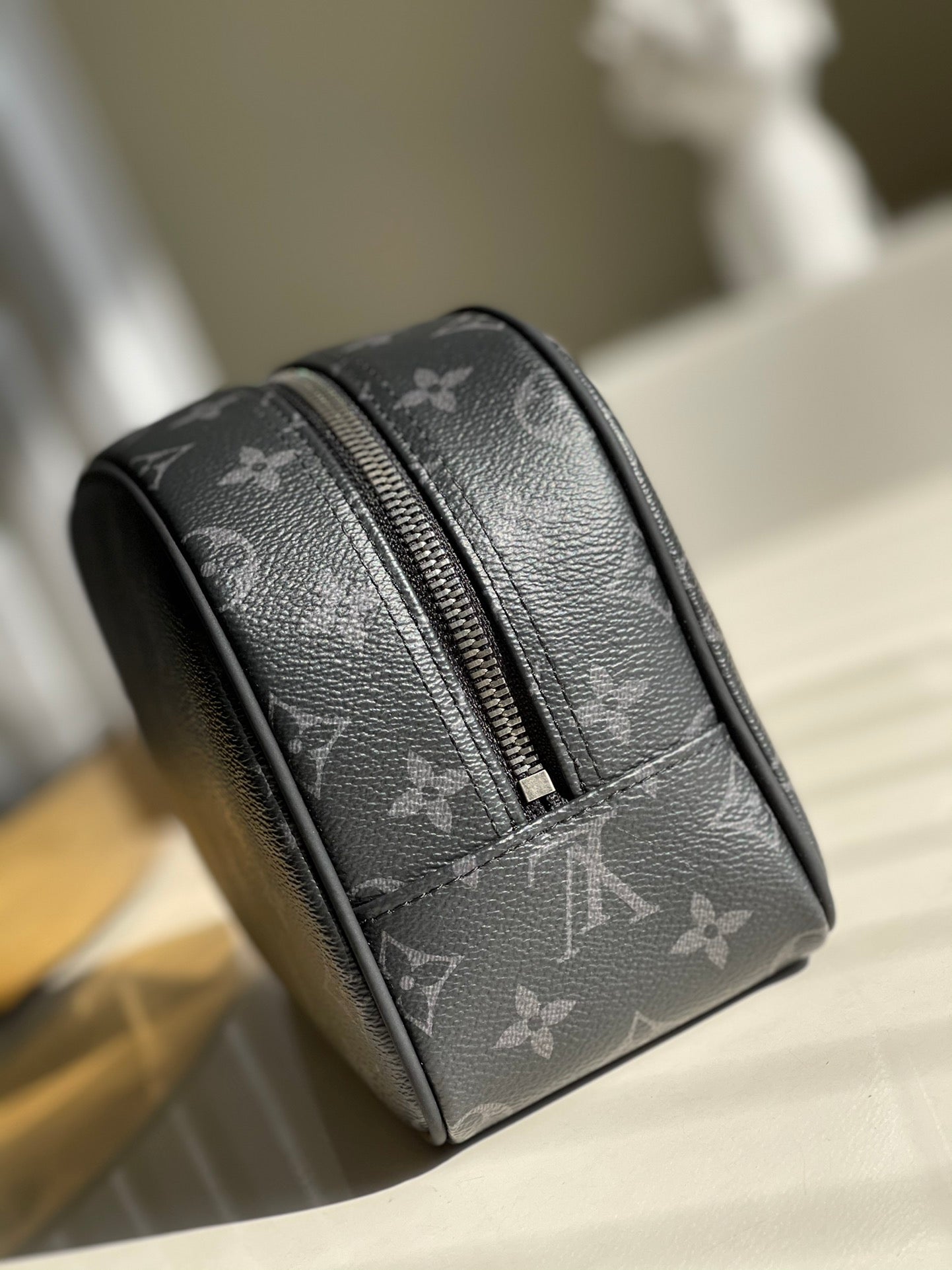 LV M47527 Damier帆布盥洗包／手拿包