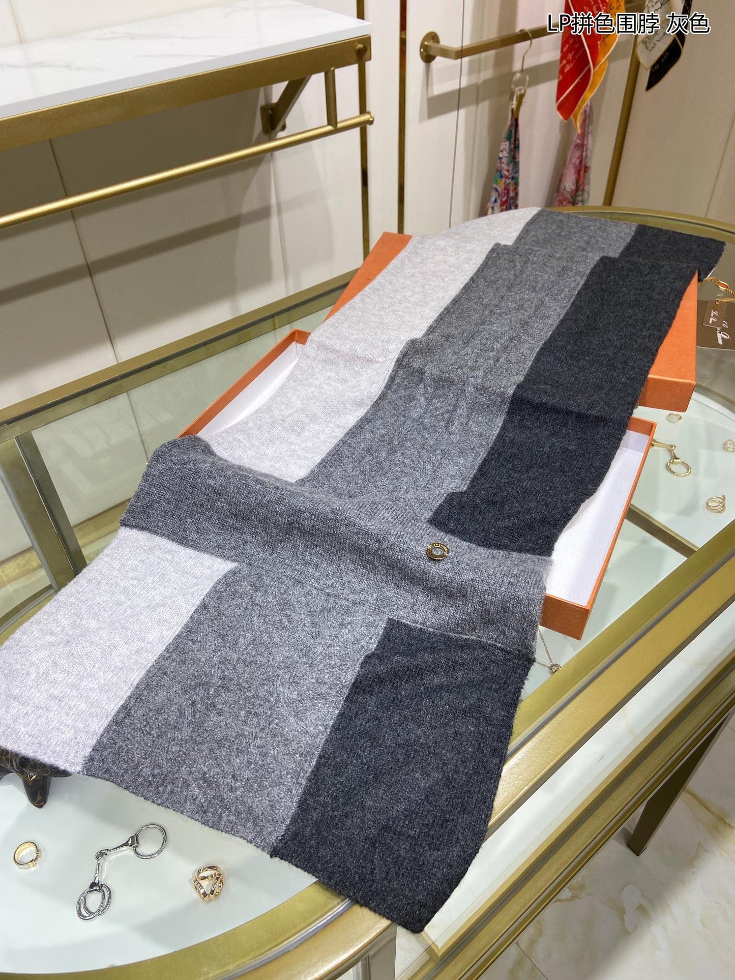 L-Piana-拼色圍巾 33*95cm 100%山羊絨 藍色