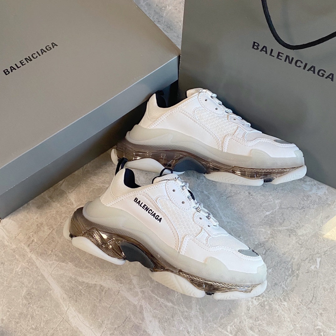 Balenciaga 巴黎世家- Triple S 氣墊老爹鞋